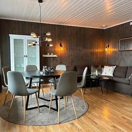 In/out, Golf Apartamento *